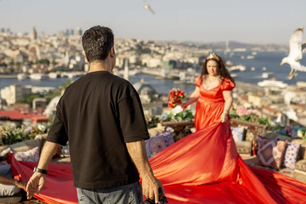 Behind the Scenes of a Photoshoot in Istanbul | Local Tips